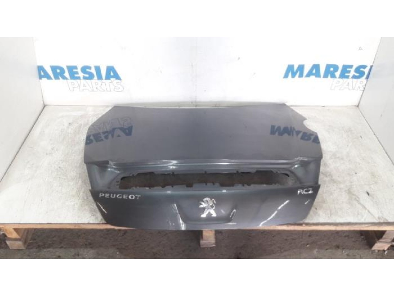 Peugeot - RCZ - Tailgate
