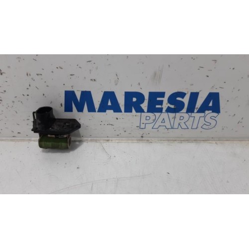 Opel - Combo - Cooling fan resistor