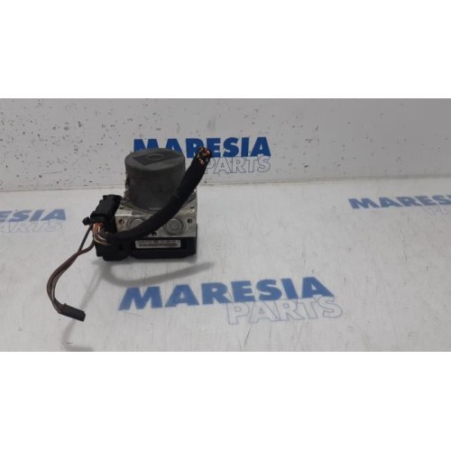 Renault - Grand Scenic - ABS pump