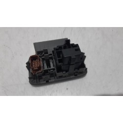 Renault - Grand Scenic - AIH headlight switch