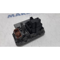 Renault - Grand Scenic - AIH headlight switch