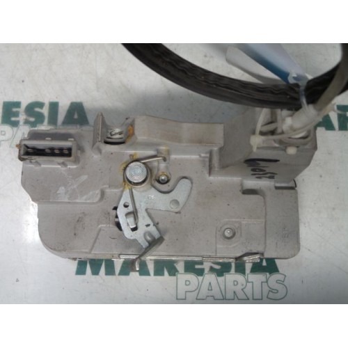 Peugeot - 307 - Rear door mechanism 4-door, right