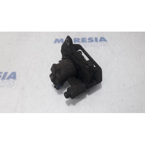 Fiat - 500 - Bremszange links vorne