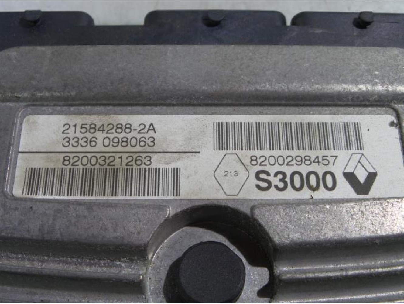Renault - Megane - Engine management computer