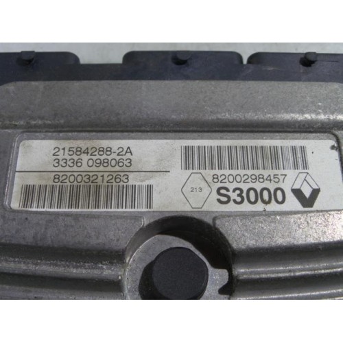Renault - Megane - Engine management computer