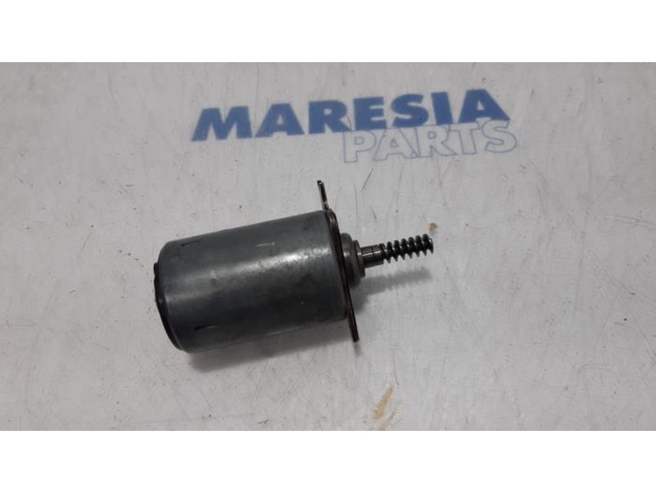 Citroen - Berlingo - Camshaft adjuster