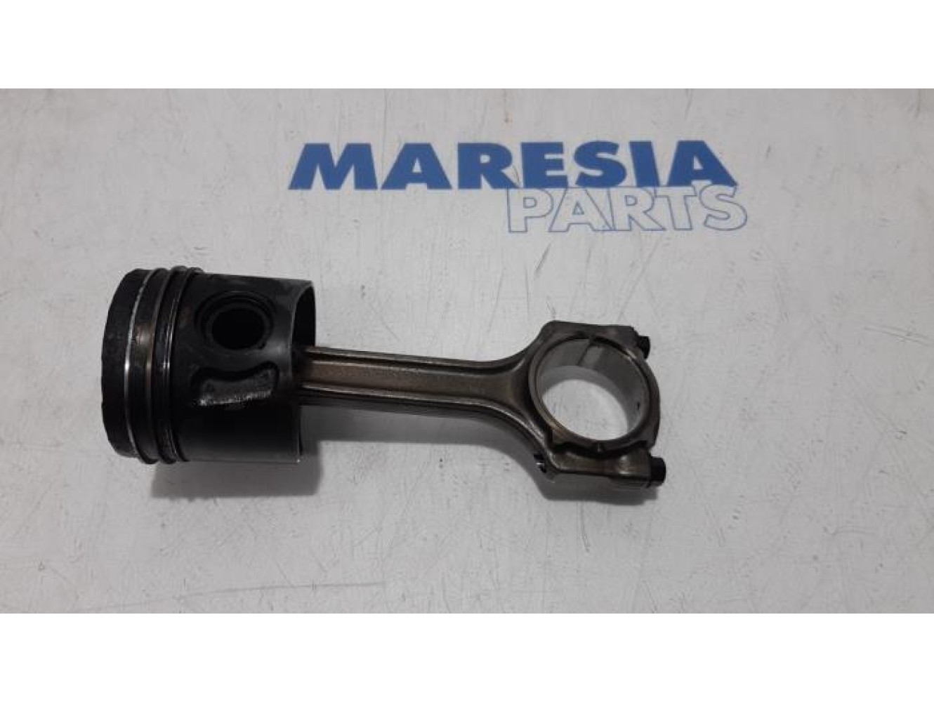 Fiat - Punto - Piston