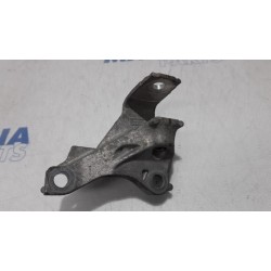 Renault - Scenic - Engine mount