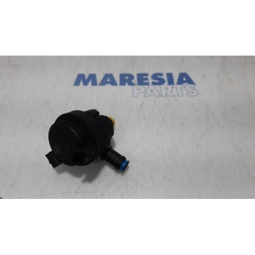 Renault - Scenic - Additional water pump