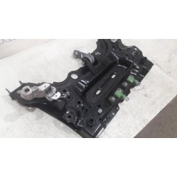 Renault - Scenic - Subframe