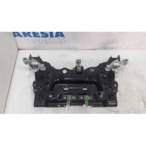 Renault - Scenic - Subframe