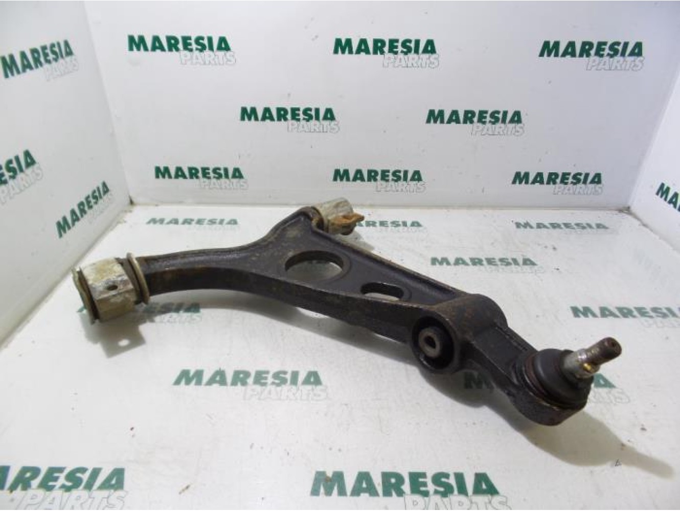 Alfa Romeo - 156 - Querlenker unten links vorne