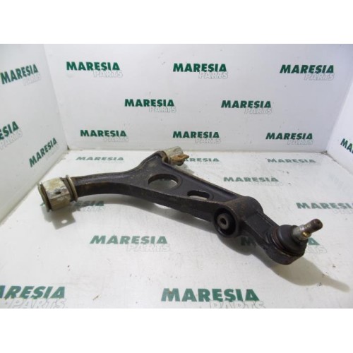 Alfa Romeo - 156 - Querlenker unten links vorne