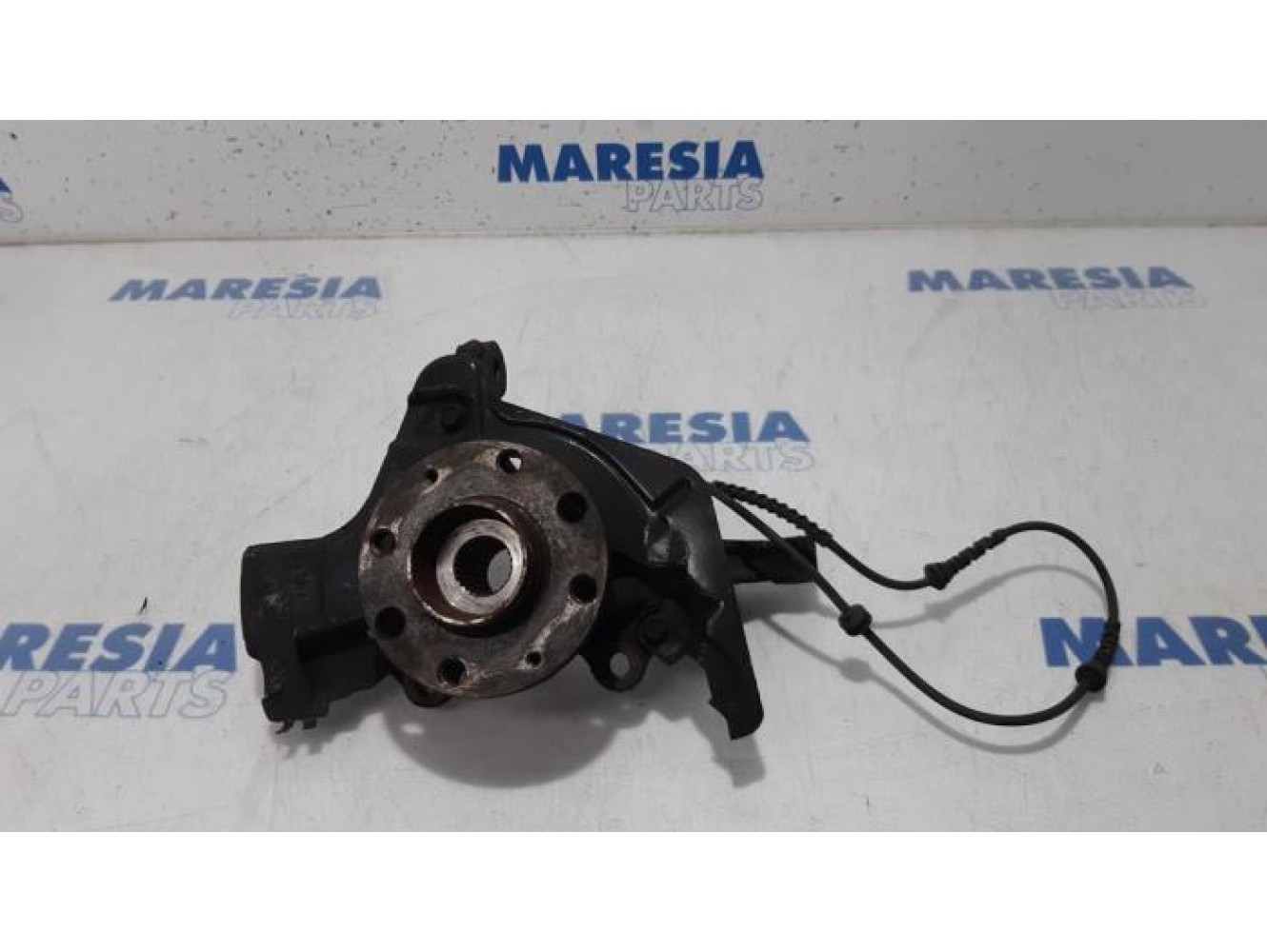 Fiat - Punto - Knuckle, front right