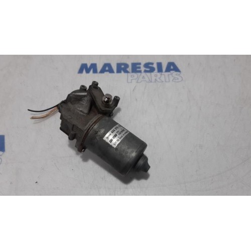 Fiat - Punto - Front wiper motor