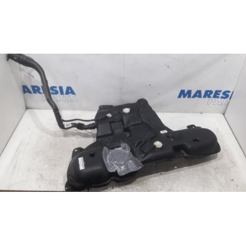Renault - Scenic - Tank