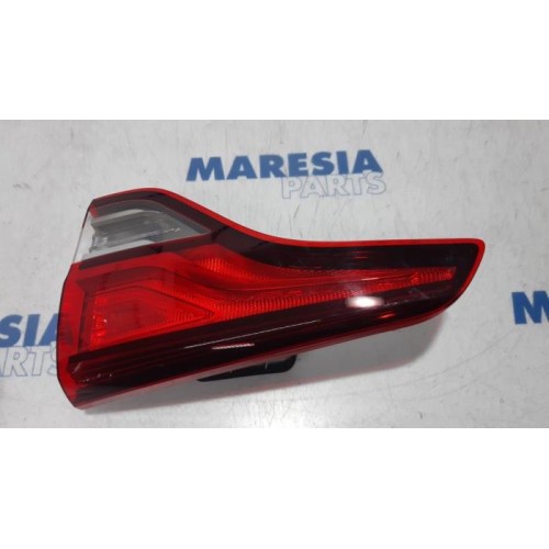 Renault - Scenic - Taillight, right
