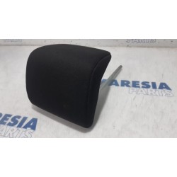 Fiat - Punto - Headrest
