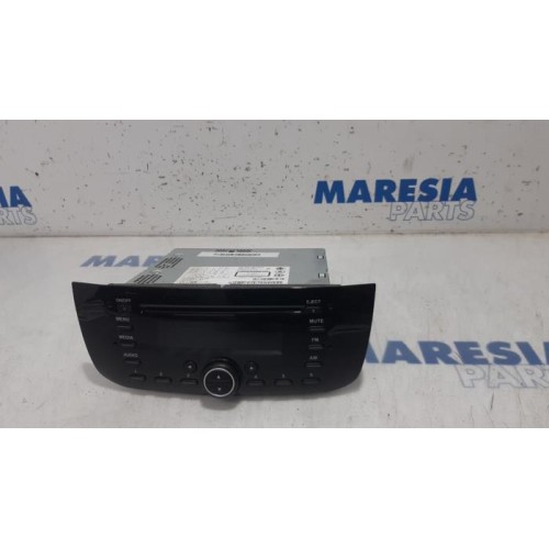 Fiat - Punto - Radio CD player