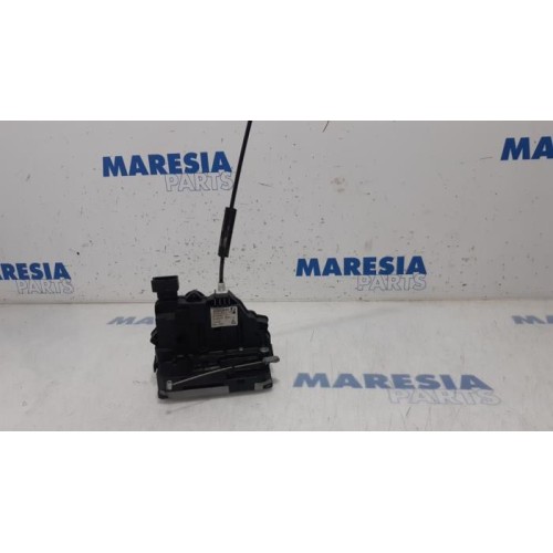 Fiat - Punto - Rear door mechanism 4-door, right