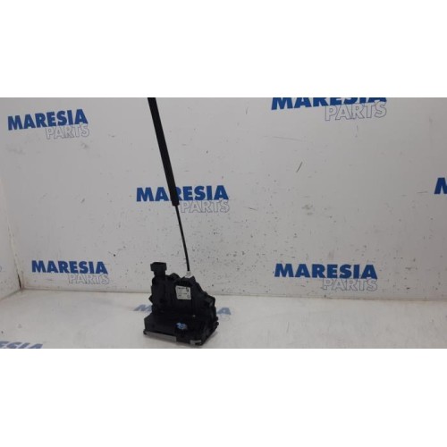 Fiat - Punto - Front door lock mechanism 4-door, right
