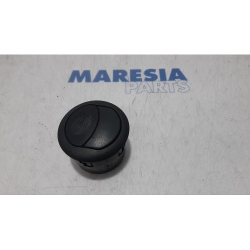 Iveco - Daily - Dashboard vent