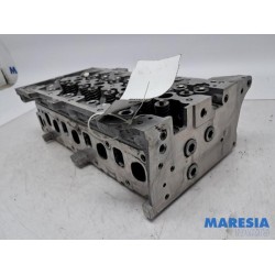 Fiat - Punto - Cylinder head