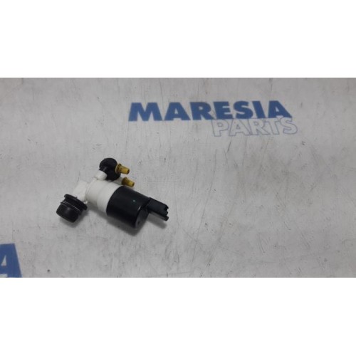 Renault - Scenic - Pompe lave-glace avant