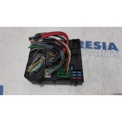 Renault - Scenic - Fuse box