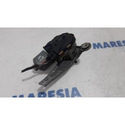 Renault - Scenic - Front wiper motor