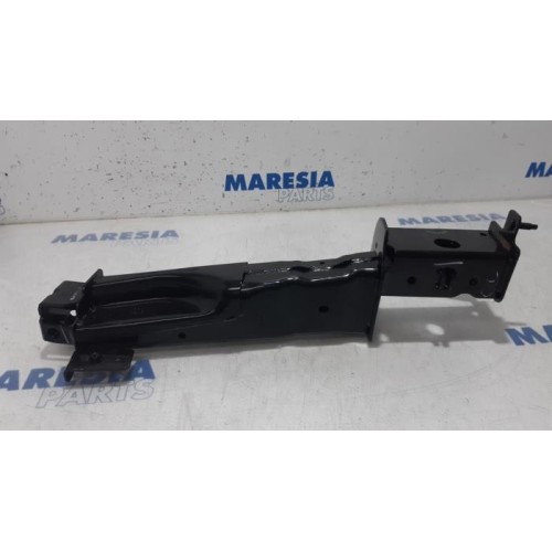 Renault - Scenic - Subframe