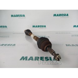 Renault - Megane Scenic - Aandrijfas links-voor
