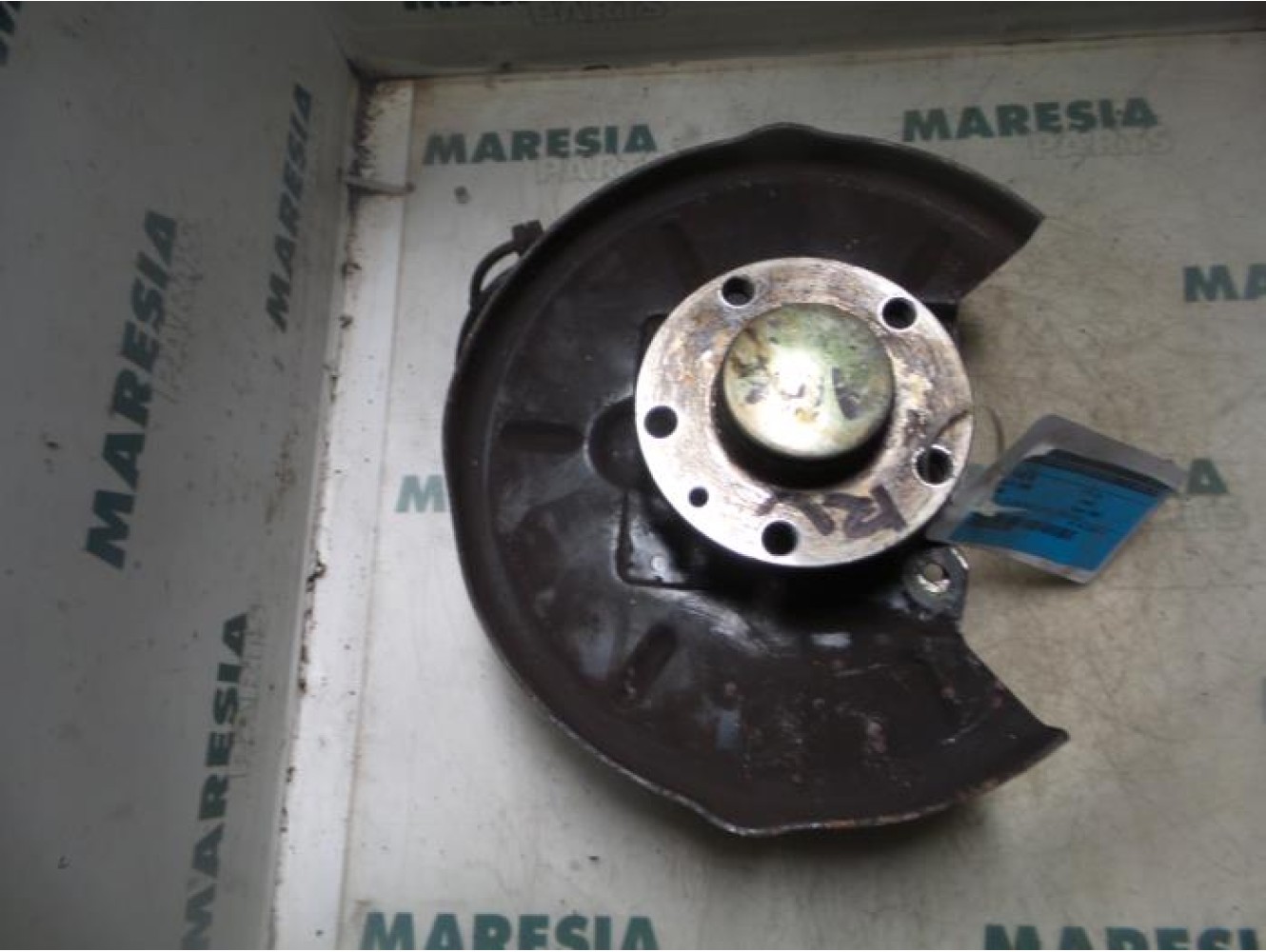 Alfa Romeo - 156 - Fusee rechts-achter