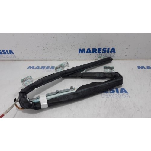 Fiat - Panda - Airbag plafond droite