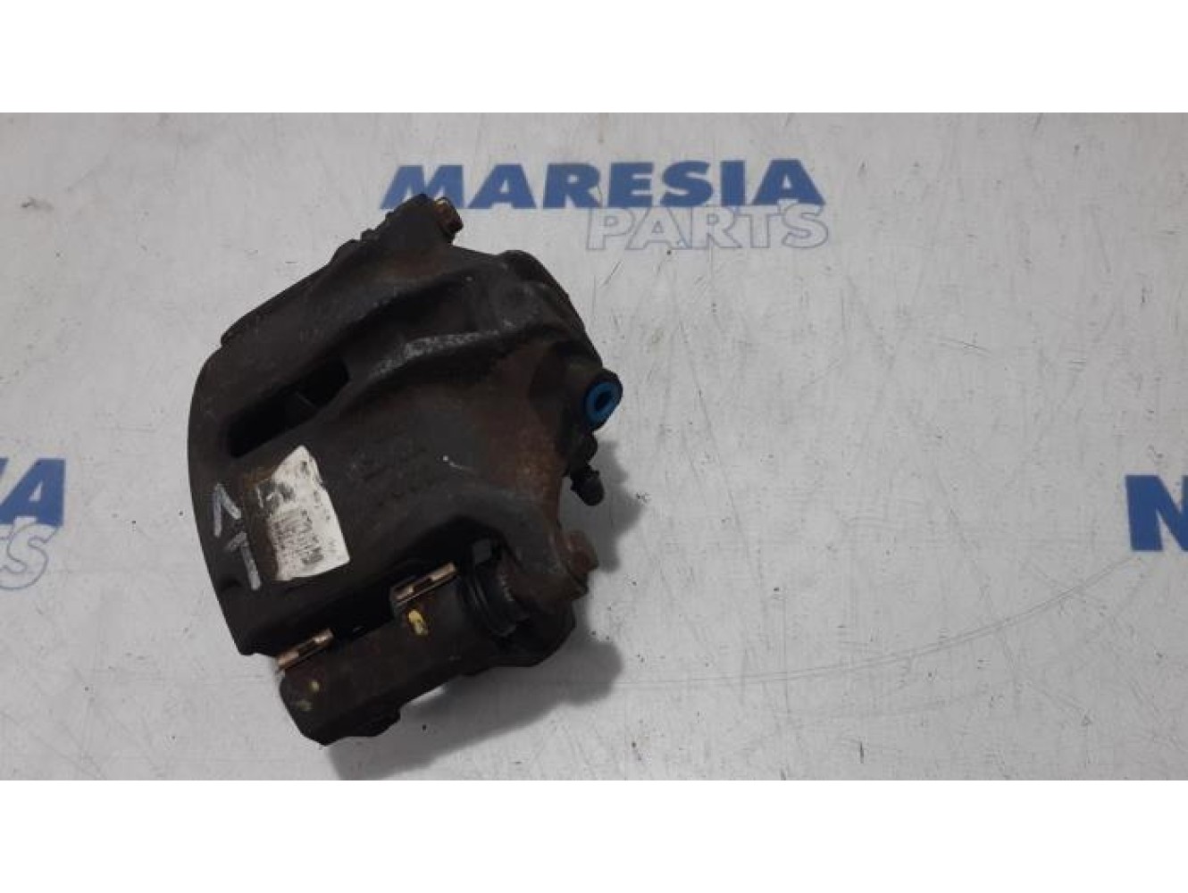 Peugeot - 208 - Front brake calliper, left