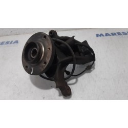 Peugeot - 208 - Fusee links-voor