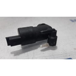 Peugeot - 208 - Scheibensprüherpumpe vorne