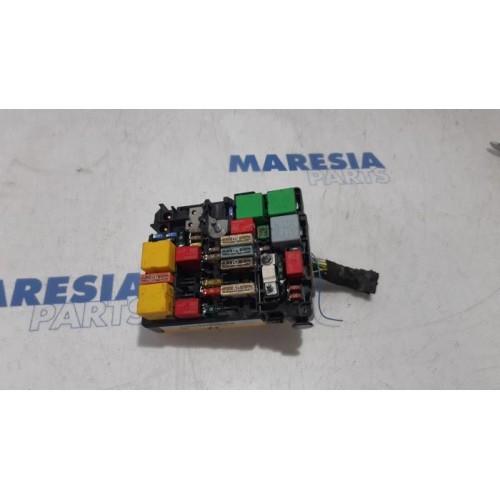 Peugeot - 208 - Fuse box