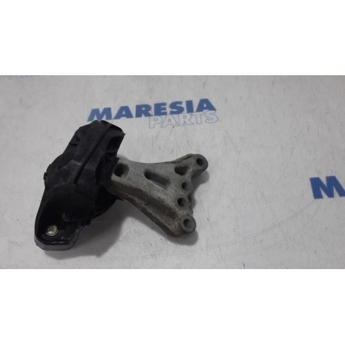 Peugeot - 208 - Support moteur