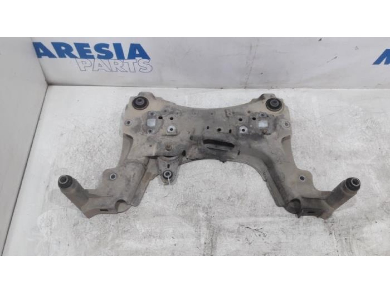 Renault - Scenic - Subframe