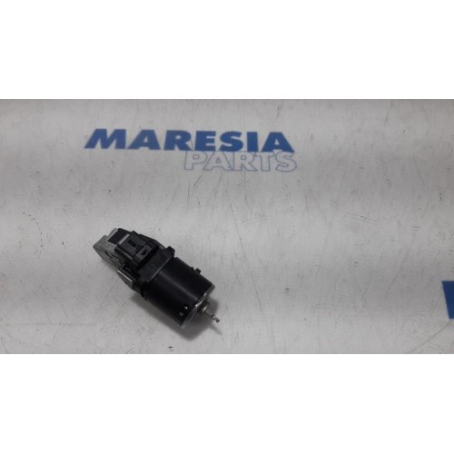 Peugeot - 208 - Ignition lock + key