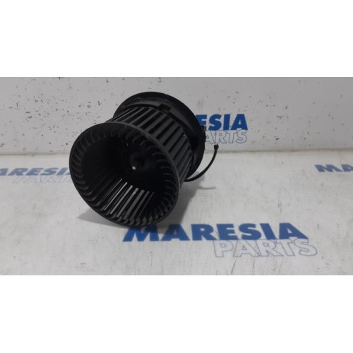 Peugeot - 208 - Heating and ventilation fan motor