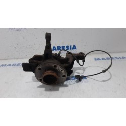 Renault - Scenic - Knuckle, front right