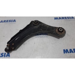 Renault - Scenic - Front lower wishbone, left
