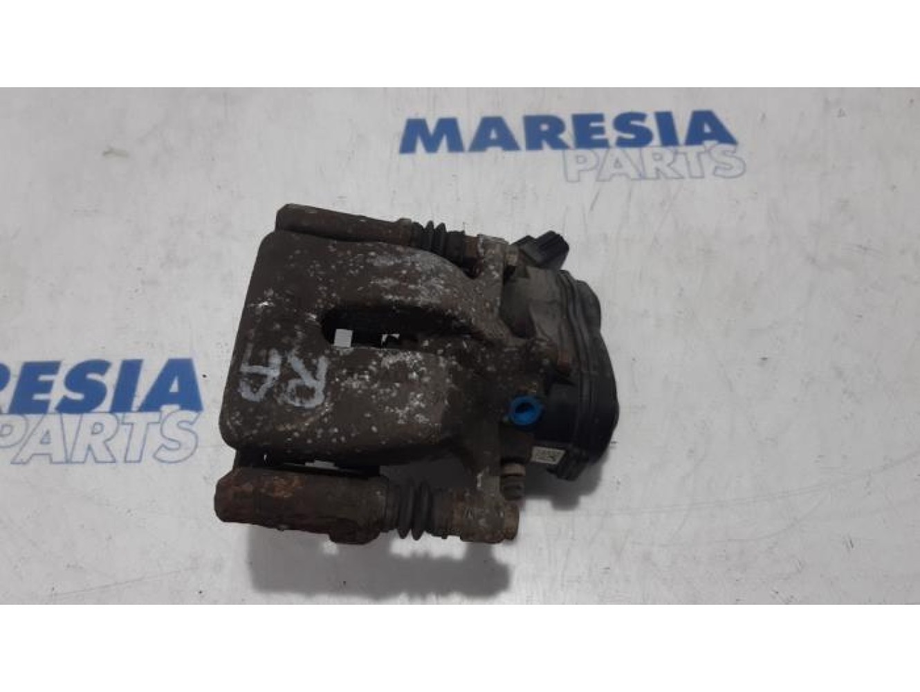 Renault - Scenic - Rear brake calliper, right