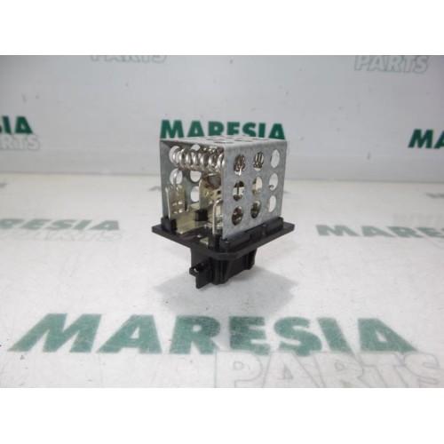 Peugeot - 206 - Heater resistor