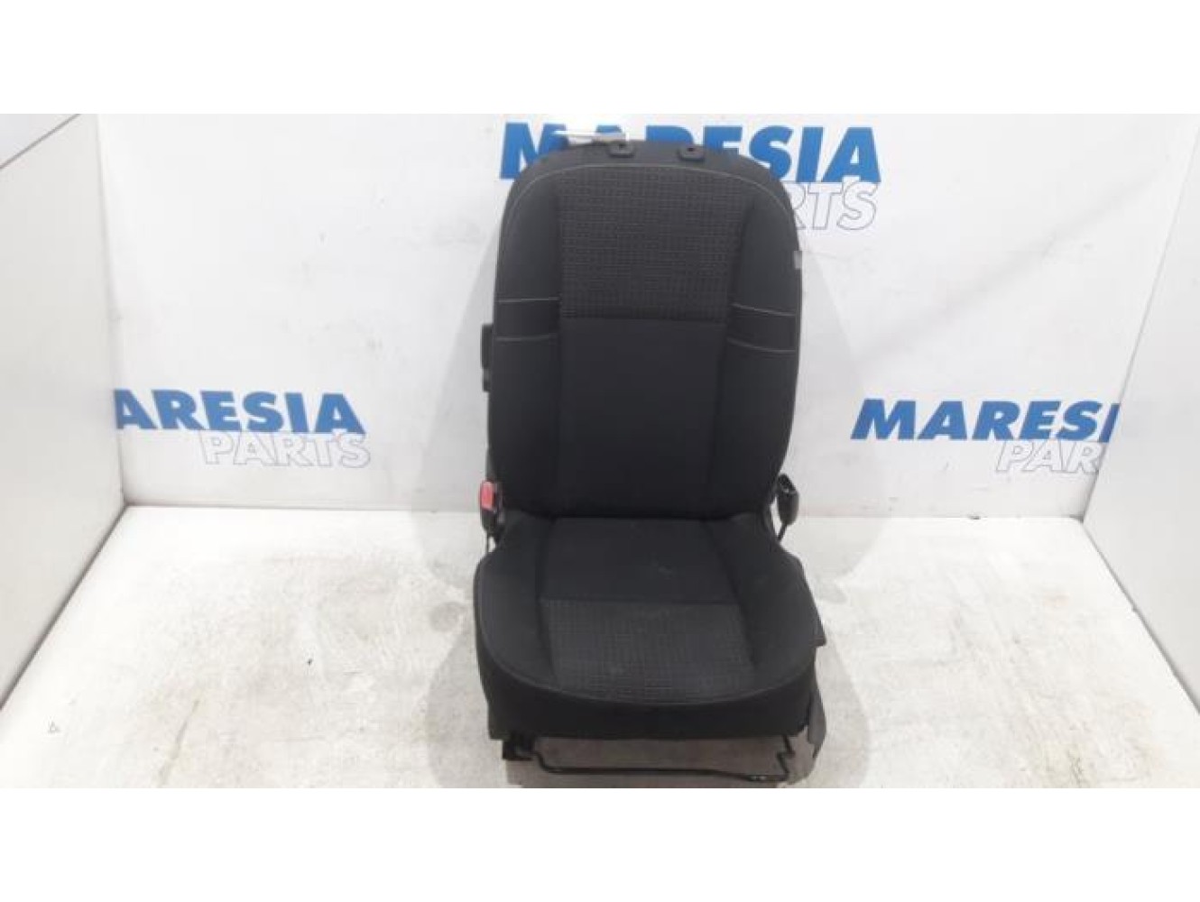 Renault - Scenic - Stoel links