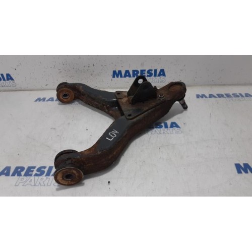 Iveco - Daily - Bras de suspension bas avant gauche