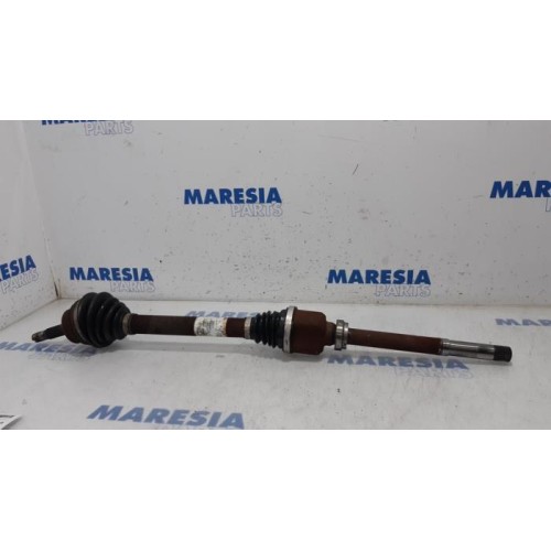 Peugeot - 208 - Front drive shaft, right