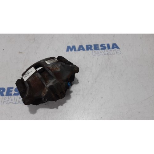 Peugeot - 208 - Front brake calliper, right